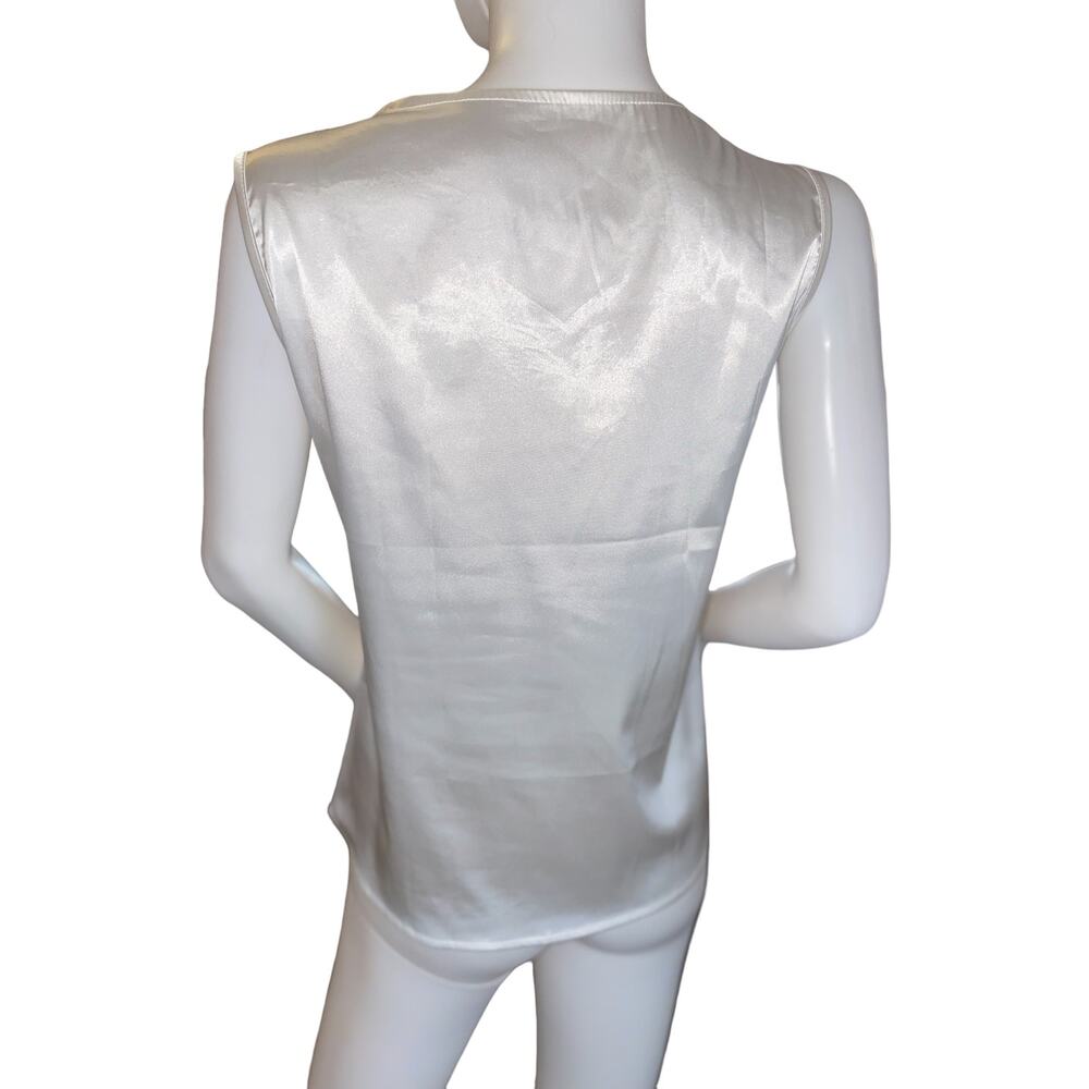 Cami, Stretchy, shiny, Ladies Medium, Alone or under outfit. Two tone creamy.‎ - Picture 3 of 3